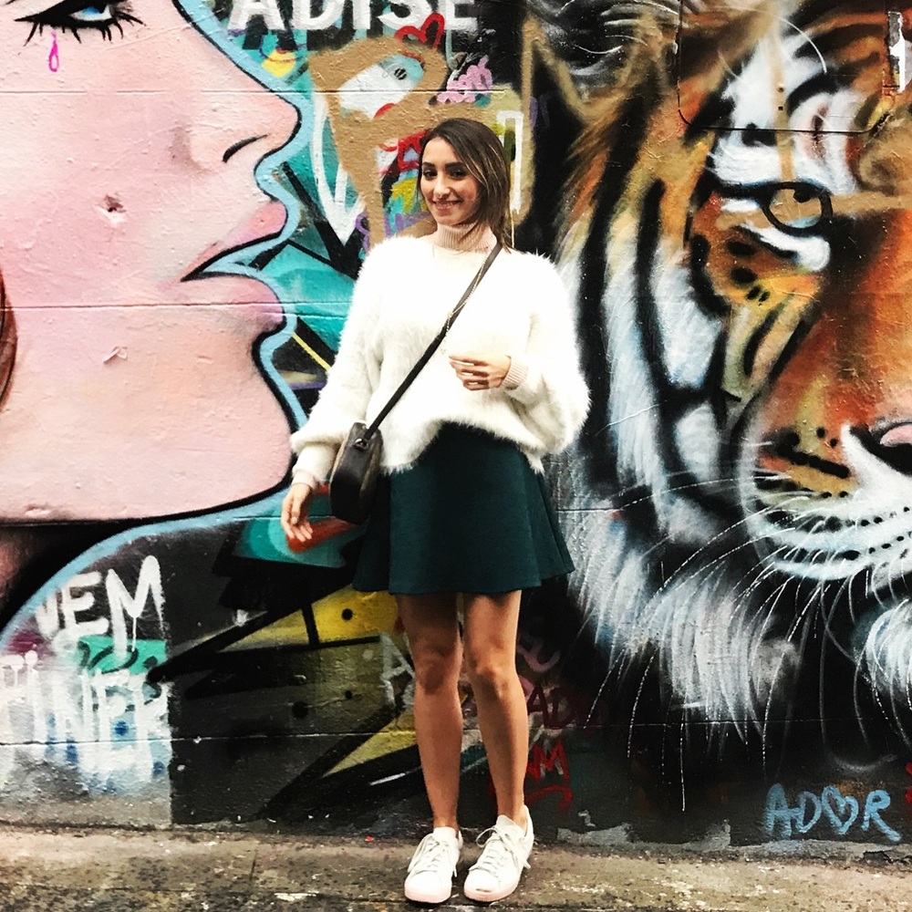 FOREVER 21 Emerald skirt